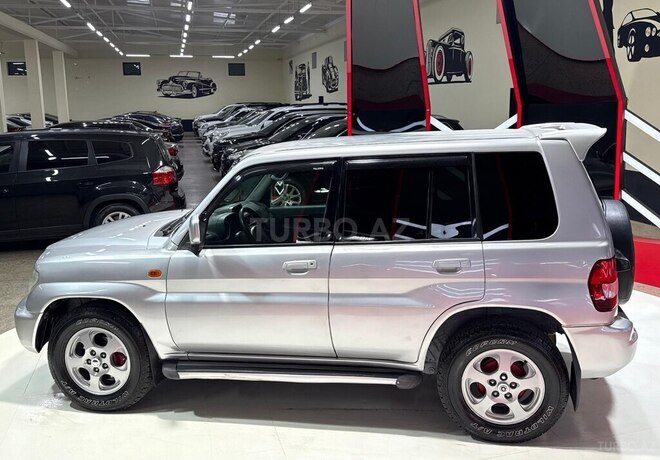 Mitsubishi Pajero io 2000, 305,005 km - 2.0 l - Sumqayıt