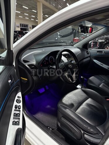 Hyundai Accent 2014, 211,001 km - 1.6 l - Sumqayıt