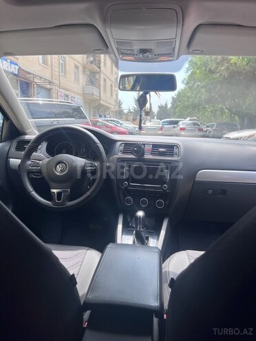 Volkswagen Jetta 2013, 204,000 km - 2.0 л - Bakı