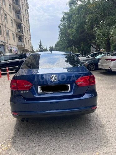 Volkswagen Jetta 2013, 204,000 km - 2.0 л - Bakı
