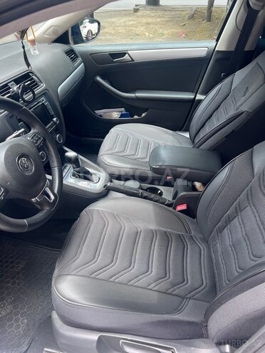 Volkswagen Jetta 2013, 204,000 km - 2.0 л - Bakı