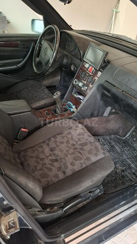 Mercedes C 180 1997, 233,000 km - 1.8 l - Sumqayıt