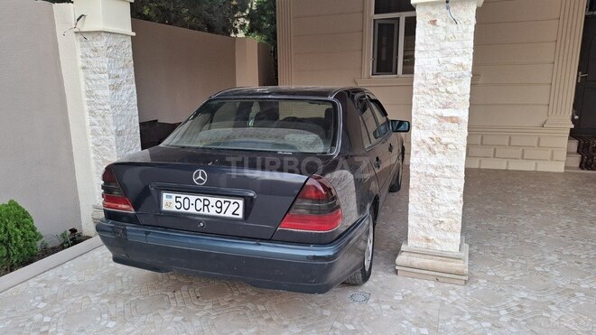 Mercedes C 180 1997, 233,000 km - 1.8 l - Sumqayıt