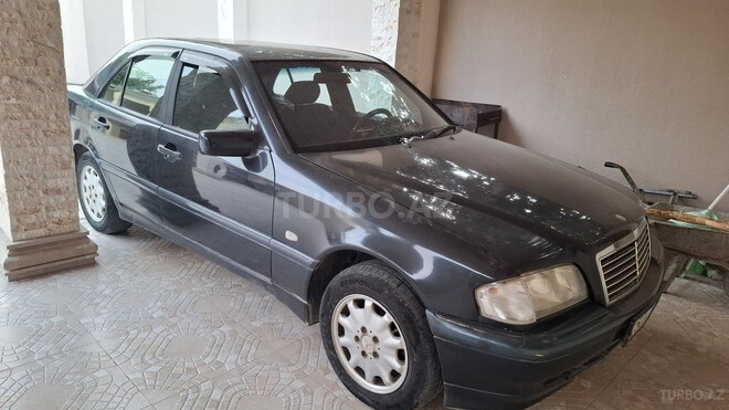 Mercedes C 180 1997, 233,000 km - 1.8 l - Sumqayıt