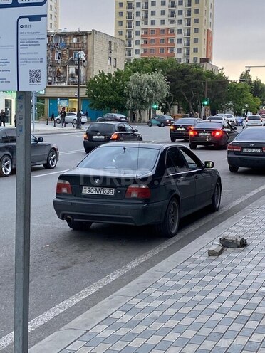 BMW 525 2000, 460,000 km - 2.5 l - Bakı