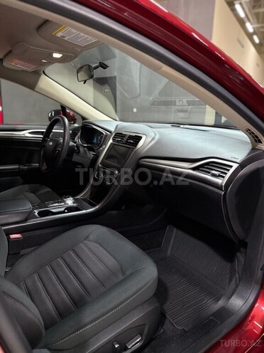 Ford Fusion (North America) 2018, 110,000 km - 0.2 l - Sumqayıt