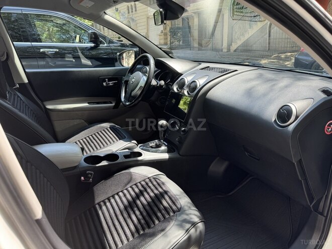 Nissan Qashqai 2013, 97,102 km - 2.0 л - Bakı