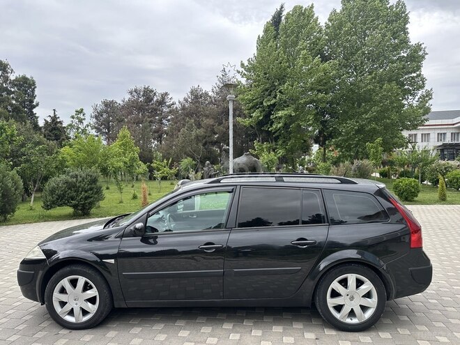Renault Megane 2009, 352,548 km - 1.5 л - Naftalan
