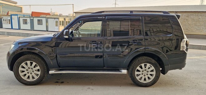 Mitsubishi Pajero 2007, 358,000 km - 3.2 l - Bakı