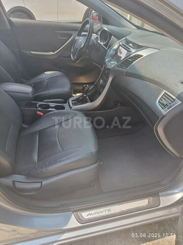 Hyundai Avante 2015, 186,000 km - 1.6 л - Bakı