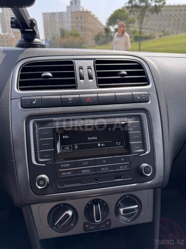Volkswagen Polo 2019, 62,892 km - 1.6 l - Bakı