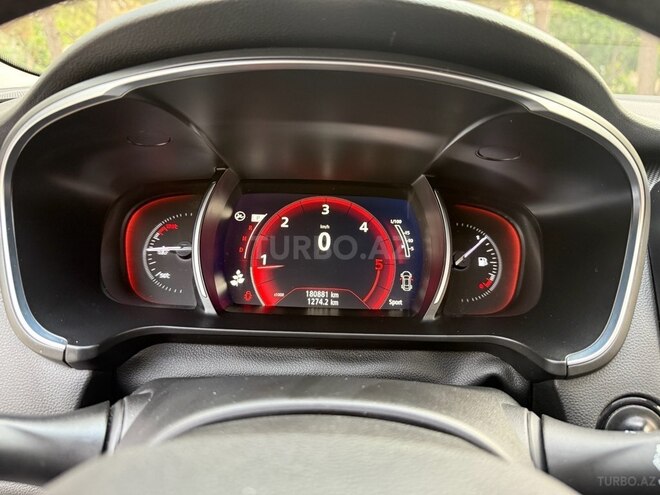 Renault  2016, 180,000 km - 1.5 l - Bakı