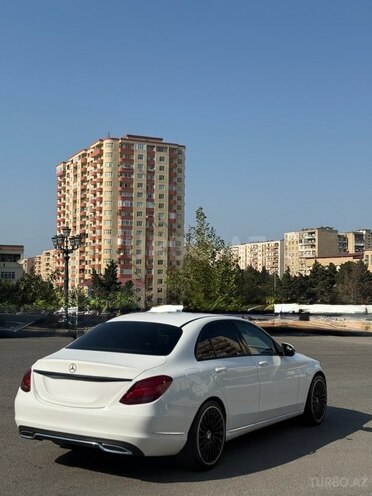 Mercedes C 180 2015, 175,000 km - 1.6 л - Bakı