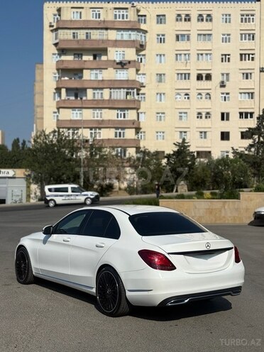 Mercedes C 180 2015, 175,000 km - 1.6 л - Bakı