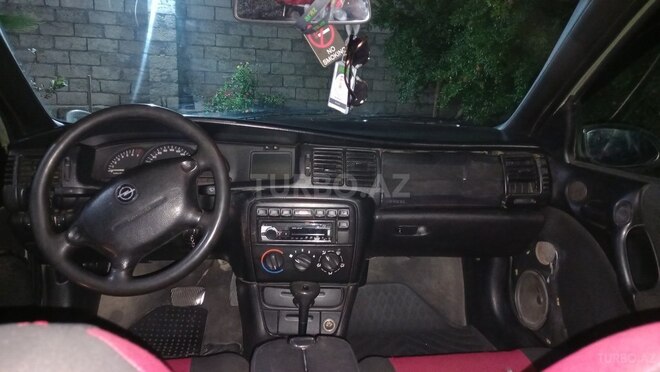 Opel Vectra 1996, 418,000 km - 1.8 l - Bakı