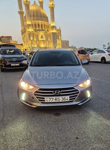 Hyundai Elantra 2018, 92,296 km - 2.0 л - Bakı
