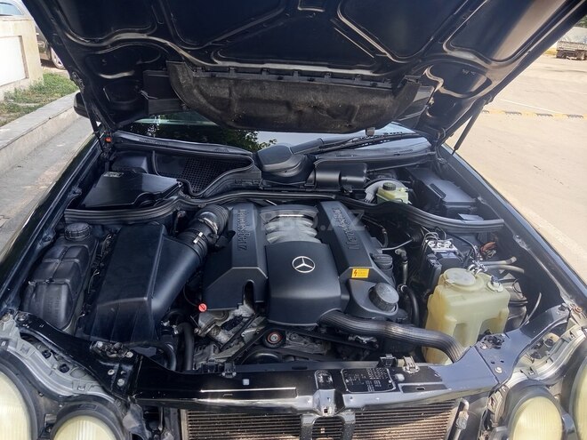 Mercedes E 240 1998, 385,799 km - 2.4 l - Sabirabad