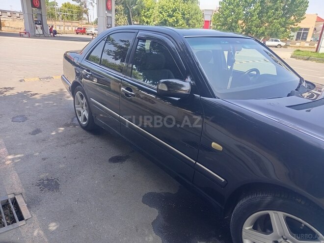 Mercedes E 240 1998, 385,799 km - 2.4 l - Sabirabad
