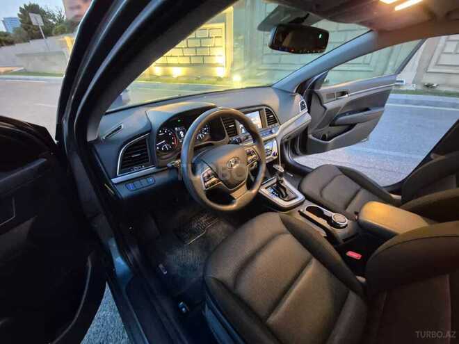Hyundai Elantra 2018, 92,296 km - 2.0 л - Bakı