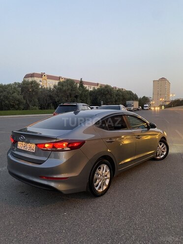 Hyundai Elantra 2018, 92,296 km - 2.0 л - Bakı