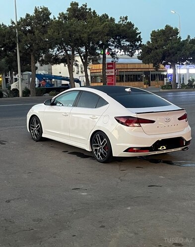 Hyundai Elantra 2019, 123,919 km - 1.6 l - Bakı