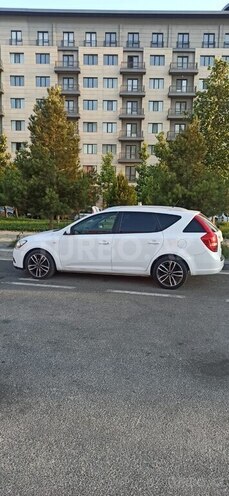Kia  2012, 268,000 km - 1.6 l - Bakı