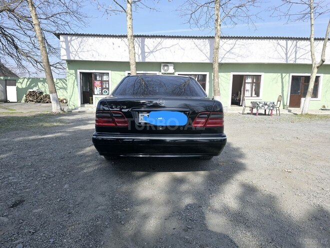 Mercedes E 270 2000, 545,000 km - 2.7 l - Balakən