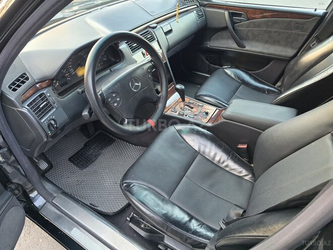 Mercedes E 270 2000, 545,000 km - 2.7 l - Balakən
