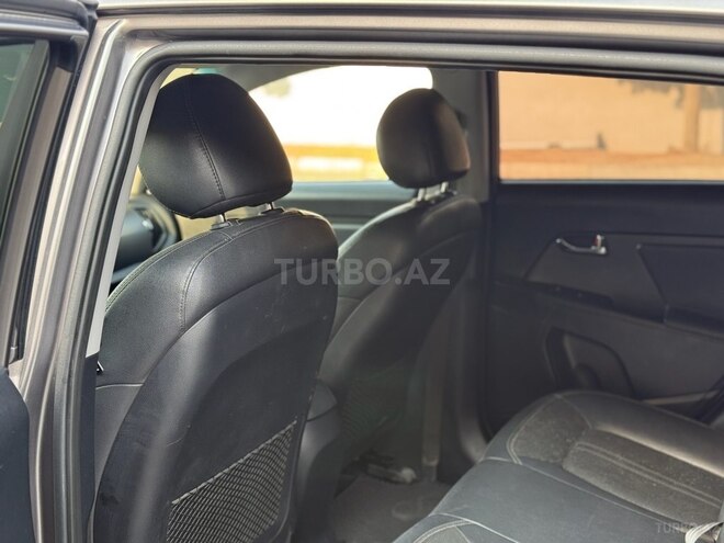 Kia Sportage 2010, 219,000 km - 2.0 л - Bakı
