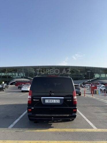 Mercedes Viano 2011, 435,000 km - 3.0 l - Bakı