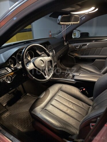 Mercedes E 220 d 2015, 144,000 km - 2.1 л - Bakı