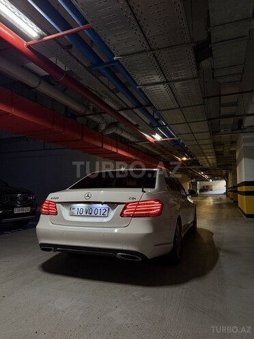 Mercedes E 220 d 2015, 144,000 km - 2.1 л - Bakı