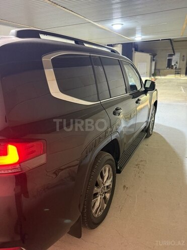 Toyota Land Cruiser 2022, 27,000 km - 3.5 l - Bakı