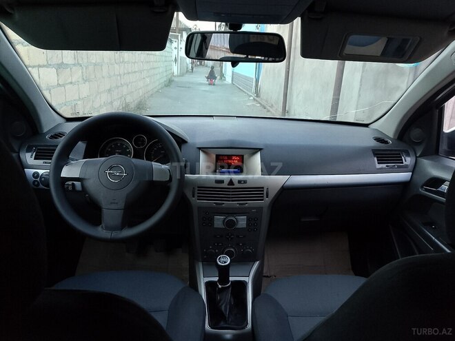 Opel Astra 2006, 400,000 km - 1.4 l - Göyçay