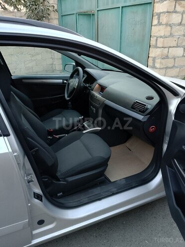 Opel Astra 2006, 400,000 km - 1.4 l - Göyçay