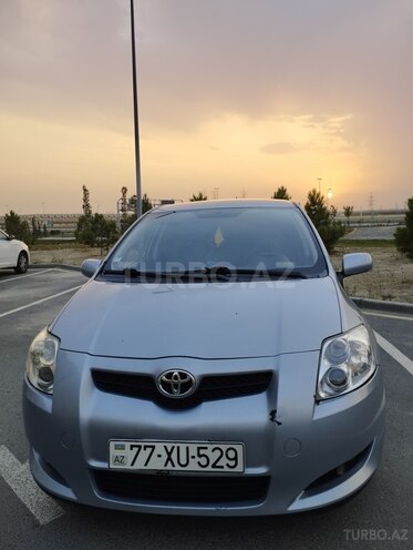 Toyota Auris 2008, 329,000 km - 1.4 l - Bakı