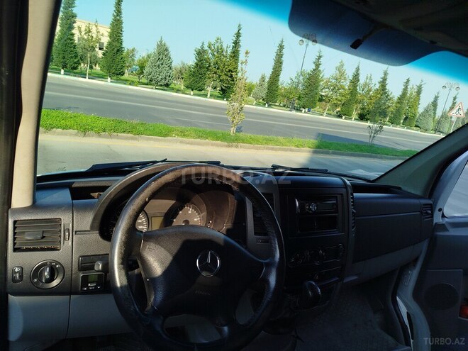 Mercedes Sprinter 513 2009, 427,000 km - 2.7 l - Xırdalan