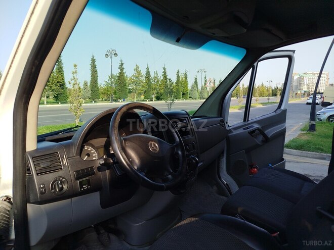 Mercedes Sprinter 513 2009, 427,000 km - 2.7 l - Xırdalan