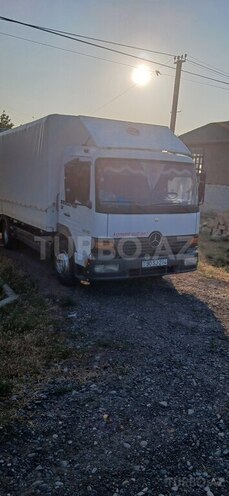 Mercedes Atego 1218 2001, 794,580 km - 4.3 l - Salyan