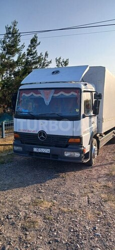 Mercedes Atego 1218 2001, 794,580 km - 4.3 l - Salyan