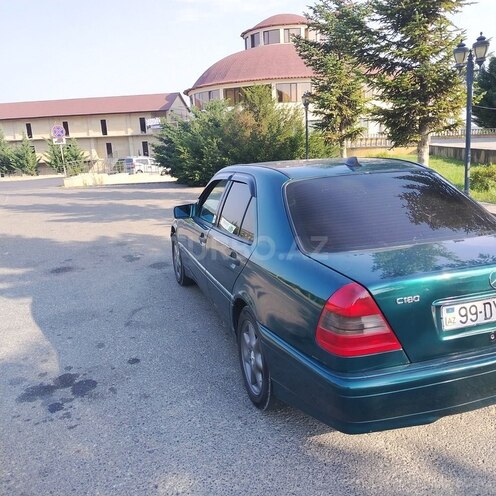 Mercedes C 180 1996, 250,000 km - 1.8 l - Qusar