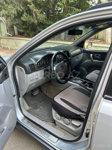 Kia Sorento 2005, 326,500 km - 2.5 l - Bakı