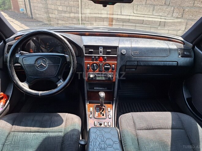 Mercedes C 220 d 1999, 285,465 km - 2.2 l - Bakı