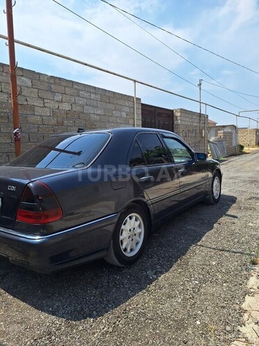 Mercedes C 220 d 1999, 285,465 km - 2.2 l - Bakı