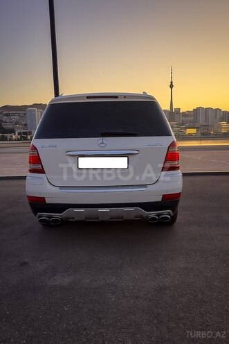 Mercedes GL 550 2009, 251,058 km - 5.5 l - Bakı