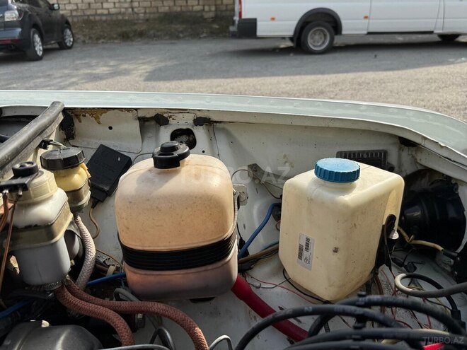 LADA (VAZ) 2106 1998, 200,000 km - 1.6 l - Ucar