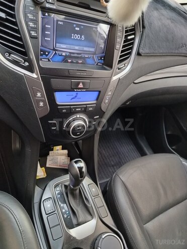 Hyundai Grand Santa Fe 2015, 231,194 km - 2.2 l - Yevlax