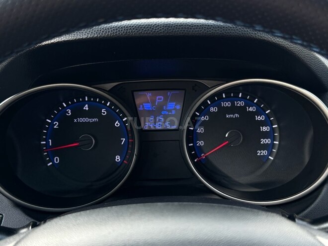 Hyundai ix35 2011, 245,000 km - 2.0 l - Bakı
