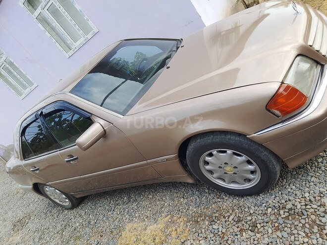 Mercedes C 180 1994, 258,408 km - 1.8 л - Saatlı