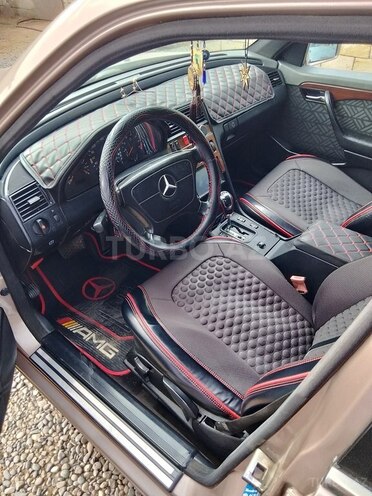 Mercedes C 180 1994, 258,408 km - 1.8 л - Saatlı